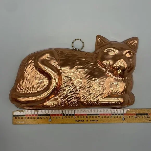 Vintage Copper Coated Cat Jelly Mold Wall Decor Kitsch - Picture 9 of 10